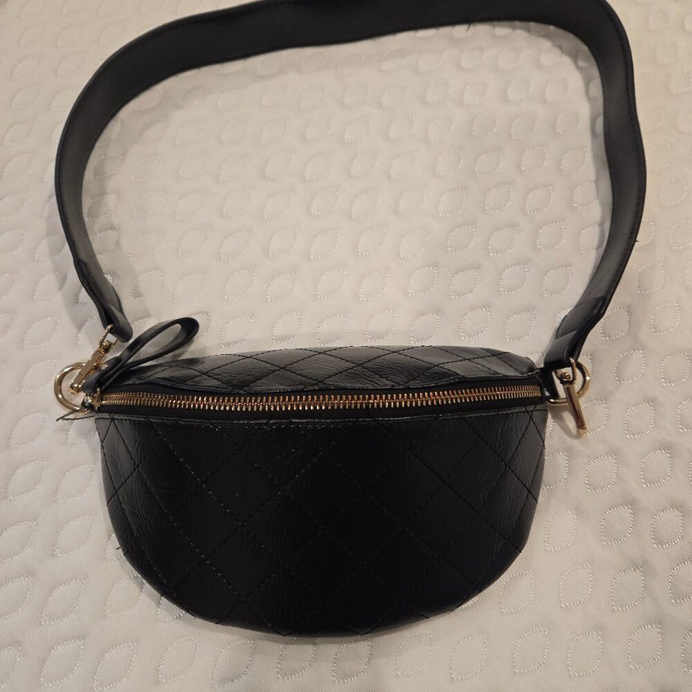 Black Crossbody